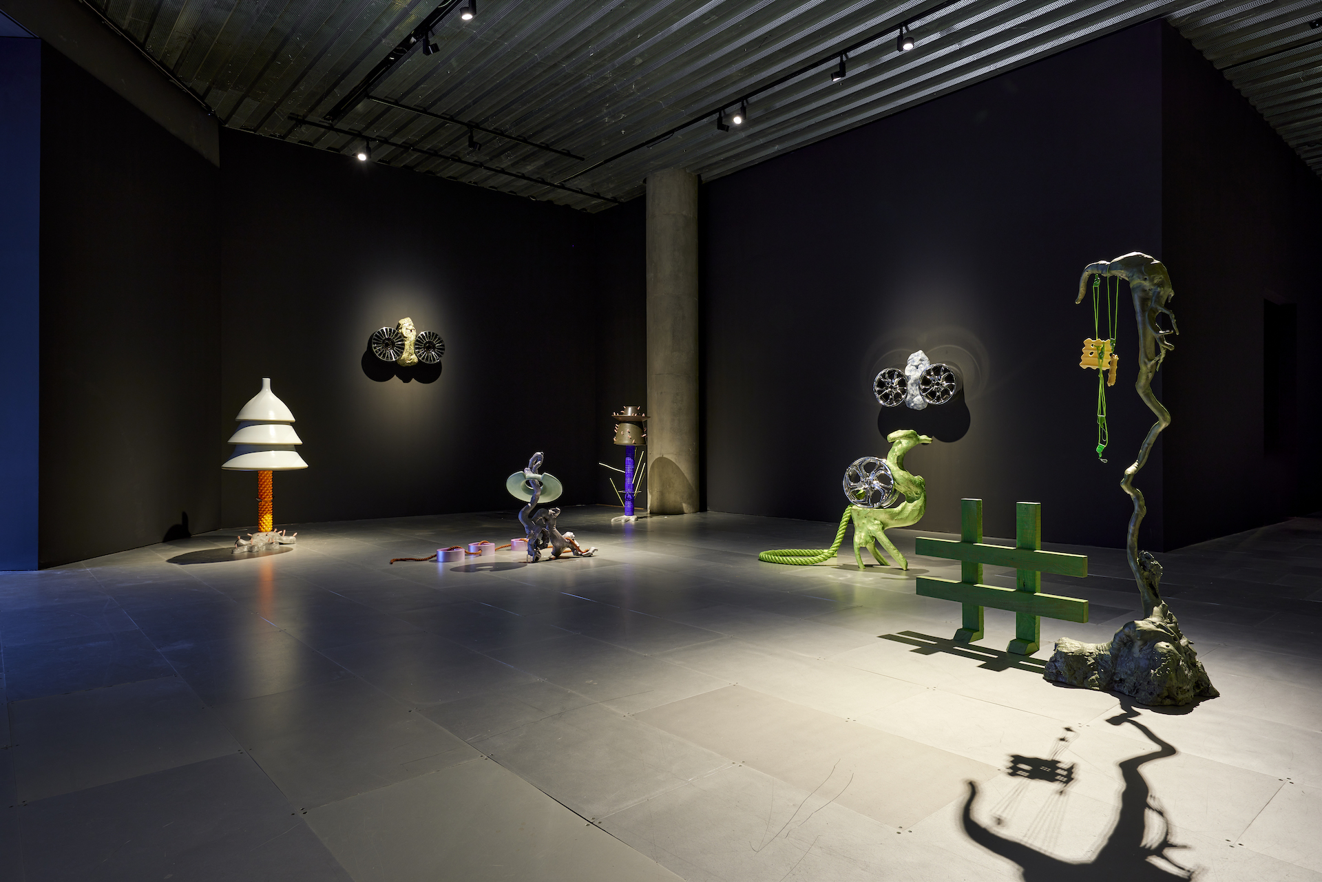 关小参加群展“Cloud Walkers”,三星Leeum美术馆 - 天线空间 ANTENNA SPACE