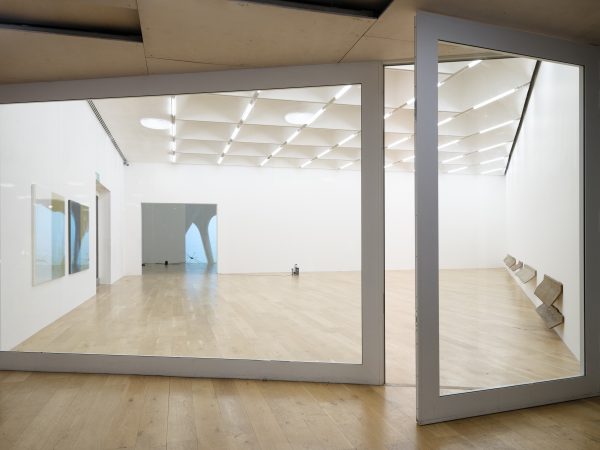 朵拉·布多个展“Again”，诺丁汉当代艺术中心