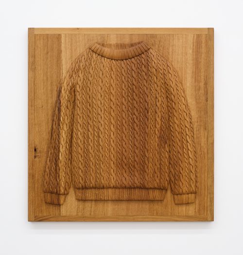 丹尼尔·杜瓦 & 格雷戈里·吉奎尔，带绞花针织衫的橡木浮雕，2024