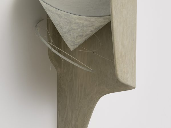 钟笛鸣，一圈一圈的天际线，不停向外走的人，2026