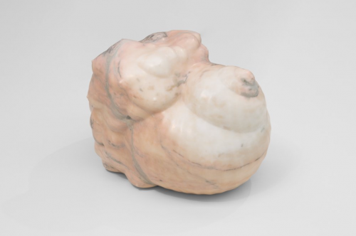 丹尼尔·杜瓦 & 格雷戈里·吉奎尔，带有蜗牛和躯体残片的大理石雕塑，2025